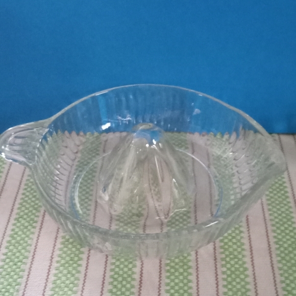 Vintage Green/1930 Uranium Depression glass and Vintage Circa 1950 Federal glass - Picture 2 of 2